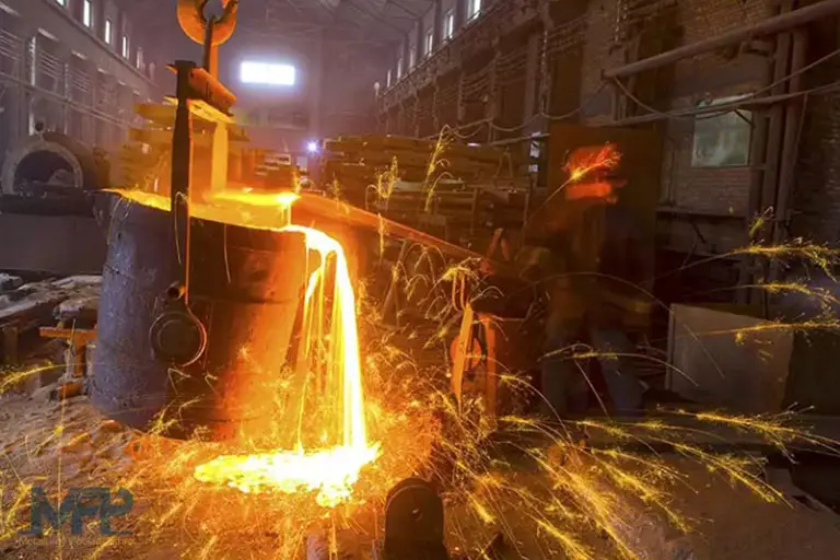 کوره و تجهیزات ریخته‌ گری